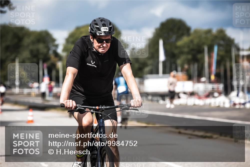 16.08.2026 - KN Förde Triathlon 2026 H.Heesch http://msf.ph/oto/9984752 16.08.2026 13:00:38 Radfahren 505, 557, 594, 707, 729, 746 meine-sportfotos.de