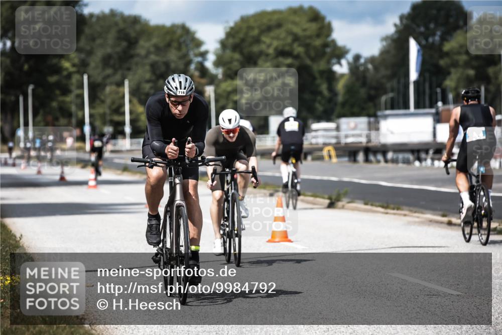 16.08.2026 - KN Förde Triathlon 2026 H.Heesch http://msf.ph/oto/9984792 16.08.2026 13:00:54 Radfahren 538, 544, 547, 556, 702, 716 meine-sportfotos.de