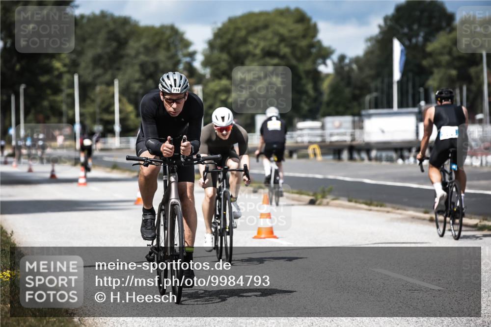 16.08.2026 - KN Förde Triathlon 2026 H.Heesch http://msf.ph/oto/9984793 16.08.2026 13:00:54 Radfahren 538, 544, 547, 556, 702, 716 meine-sportfotos.de