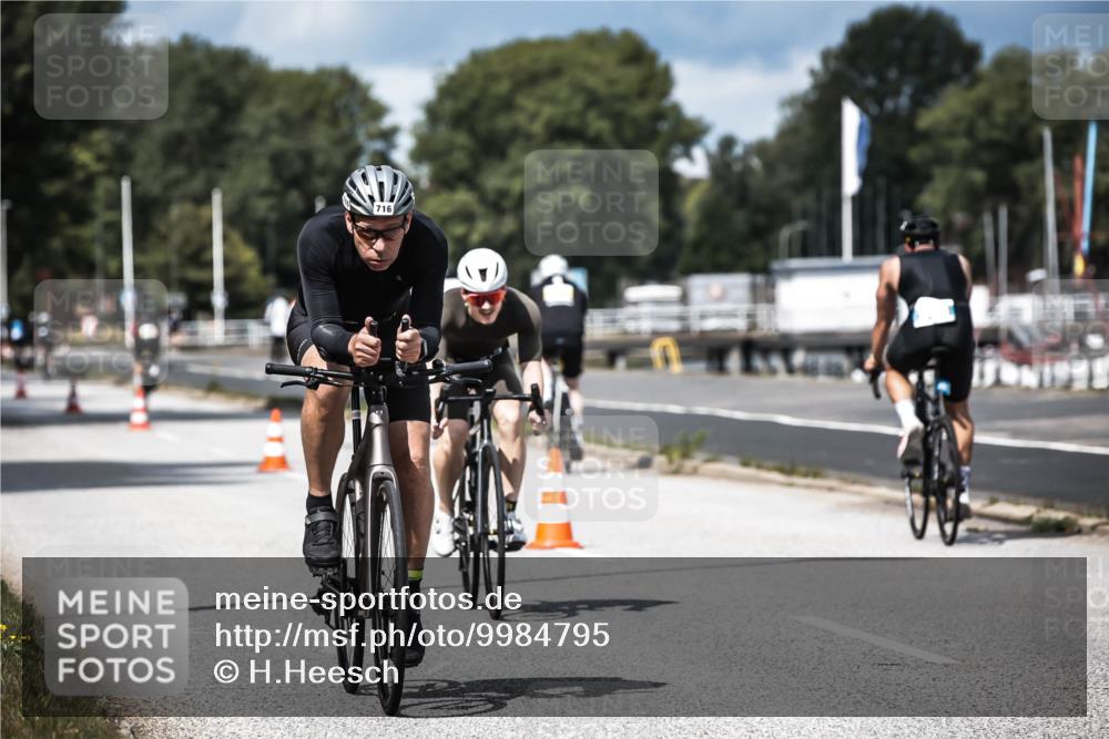 16.08.2026 - KN Förde Triathlon 2026 H.Heesch http://msf.ph/oto/9984795 16.08.2026 13:00:55 Radfahren 544, 547, 556, 702, 716 meine-sportfotos.de