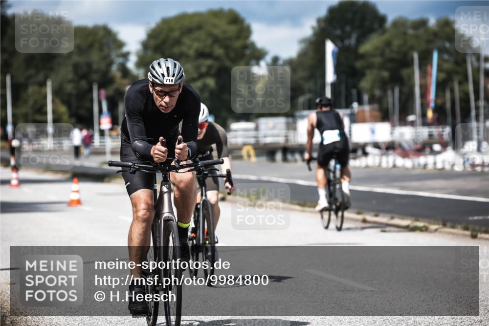 16.08.2026 - KN Förde Triathlon 2026 H.Heesch http://msf.ph/oto/9984800 16.08.2026 13:00:55 Radfahren 544, 547, 556, 702, 716 meine-sportfotos.de