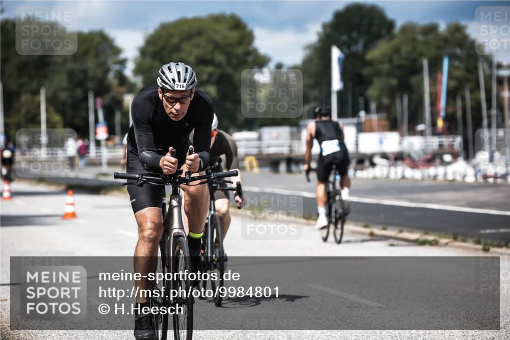 16.08.2026 - KN Förde Triathlon 2026 H.Heesch http://msf.ph/oto/9984801 16.08.2026 13:00:55 Radfahren 544, 547, 556, 702, 716 meine-sportfotos.de