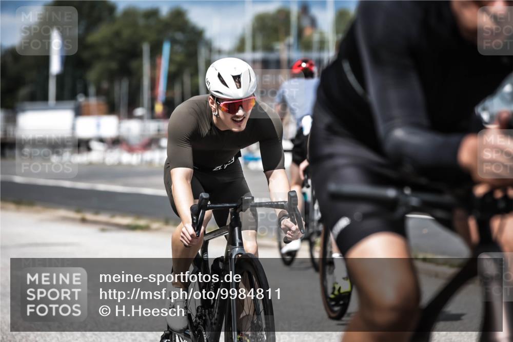 16.08.2026 - KN Förde Triathlon 2026 H.Heesch http://msf.ph/oto/9984811 16.08.2026 13:00:56 Radfahren 544, 547, 556, 702, 716 meine-sportfotos.de