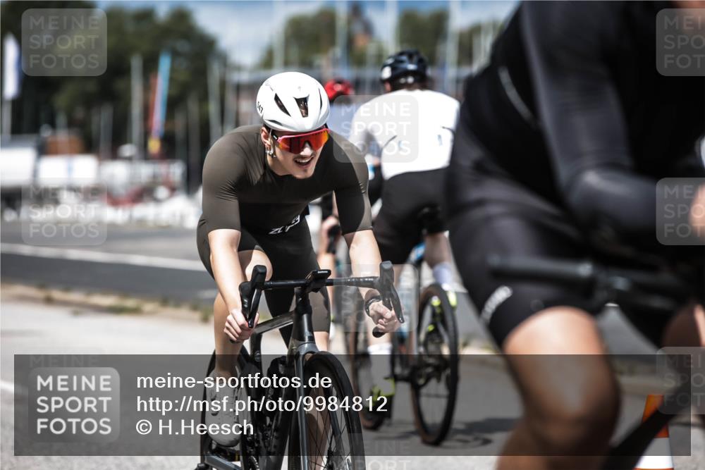 16.08.2026 - KN Förde Triathlon 2026 H.Heesch http://msf.ph/oto/9984812 16.08.2026 13:00:56 Radfahren 544, 547, 556, 702, 716 meine-sportfotos.de