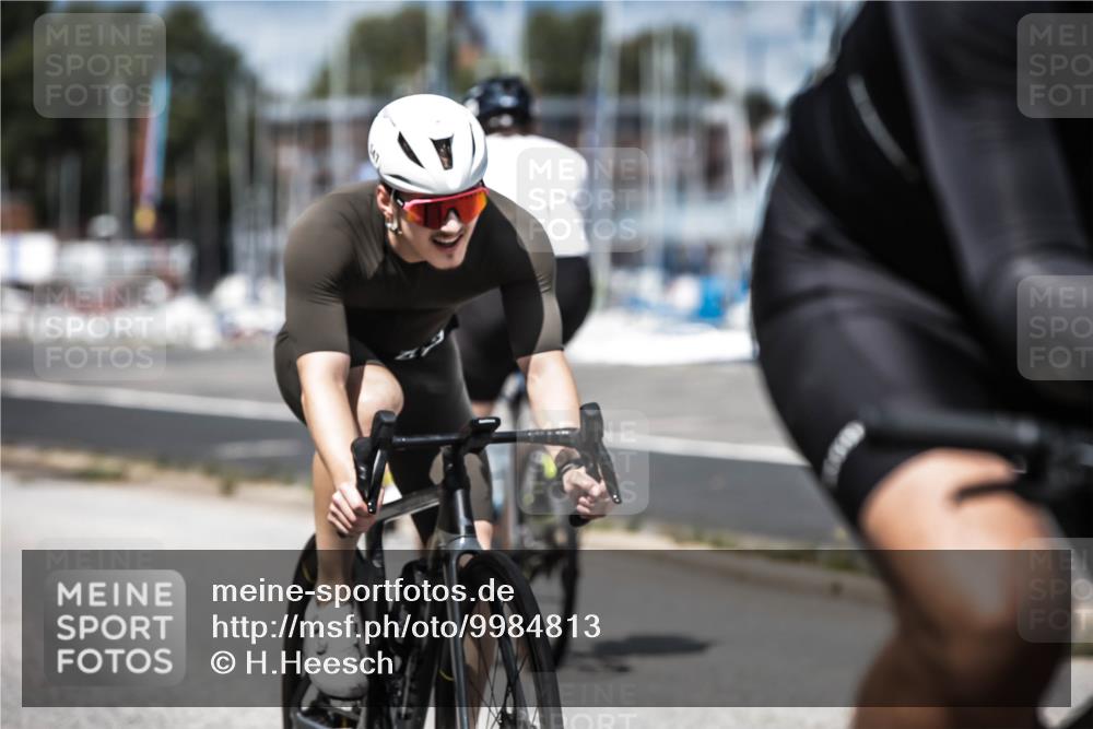 16.08.2026 - KN Förde Triathlon 2026 H.Heesch http://msf.ph/oto/9984813 16.08.2026 13:00:56 Radfahren 544, 547, 556, 702, 716 meine-sportfotos.de