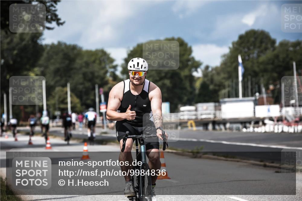 16.08.2026 - KN Förde Triathlon 2026 H.Heesch http://msf.ph/oto/9984836 16.08.2026 13:01:10 Radfahren 549, 574, 596, 739 meine-sportfotos.de