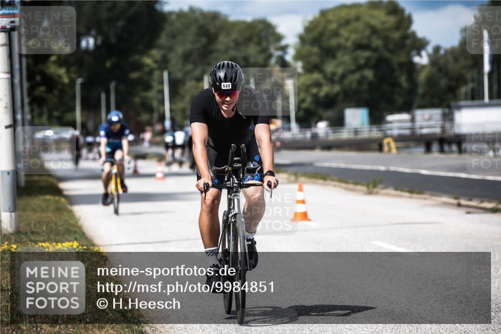 16.08.2026 - KN Förde Triathlon 2026 H.Heesch http://msf.ph/oto/9984851 16.08.2026 13:01:28 Radfahren 504, 522, 595, 610, 737 meine-sportfotos.de
