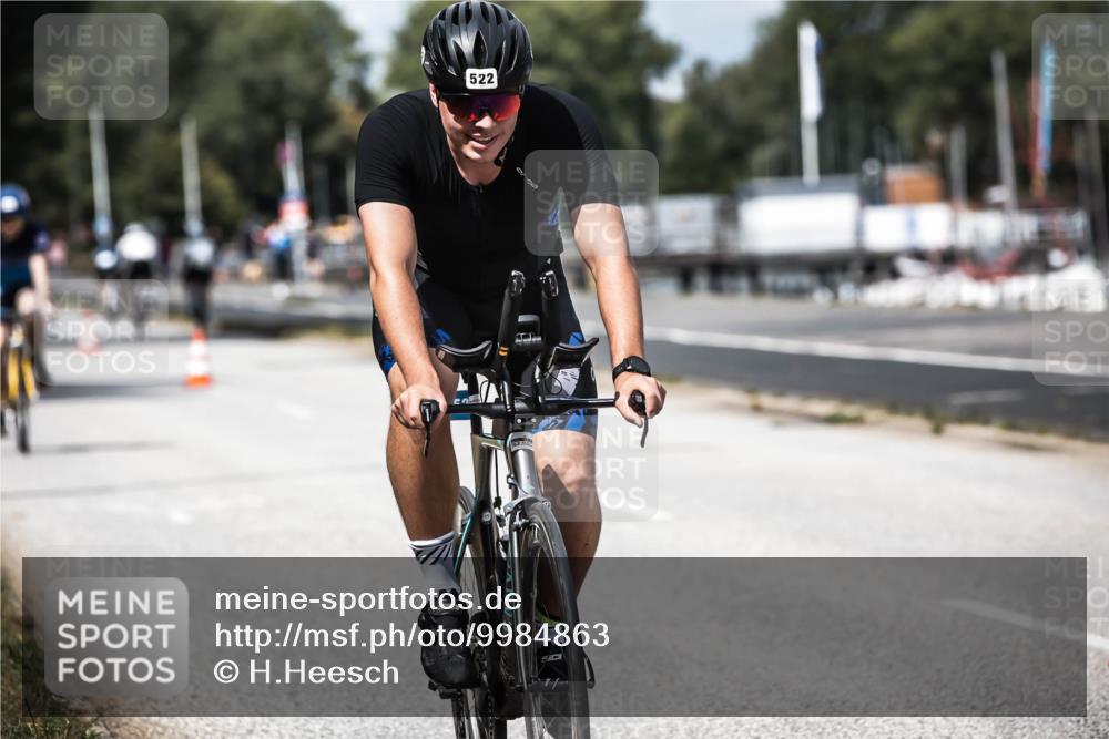 16.08.2026 - KN Förde Triathlon 2026 H.Heesch http://msf.ph/oto/9984863 16.08.2026 13:01:29 Radfahren 504, 522, 595, 610, 737 meine-sportfotos.de