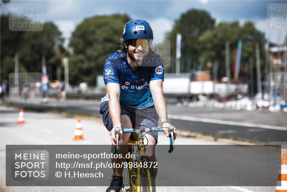 16.08.2026 - KN Förde Triathlon 2026 H.Heesch http://msf.ph/oto/9984872 16.08.2026 13:01:32 Radfahren 504, 522, 595, 606, 610 meine-sportfotos.de