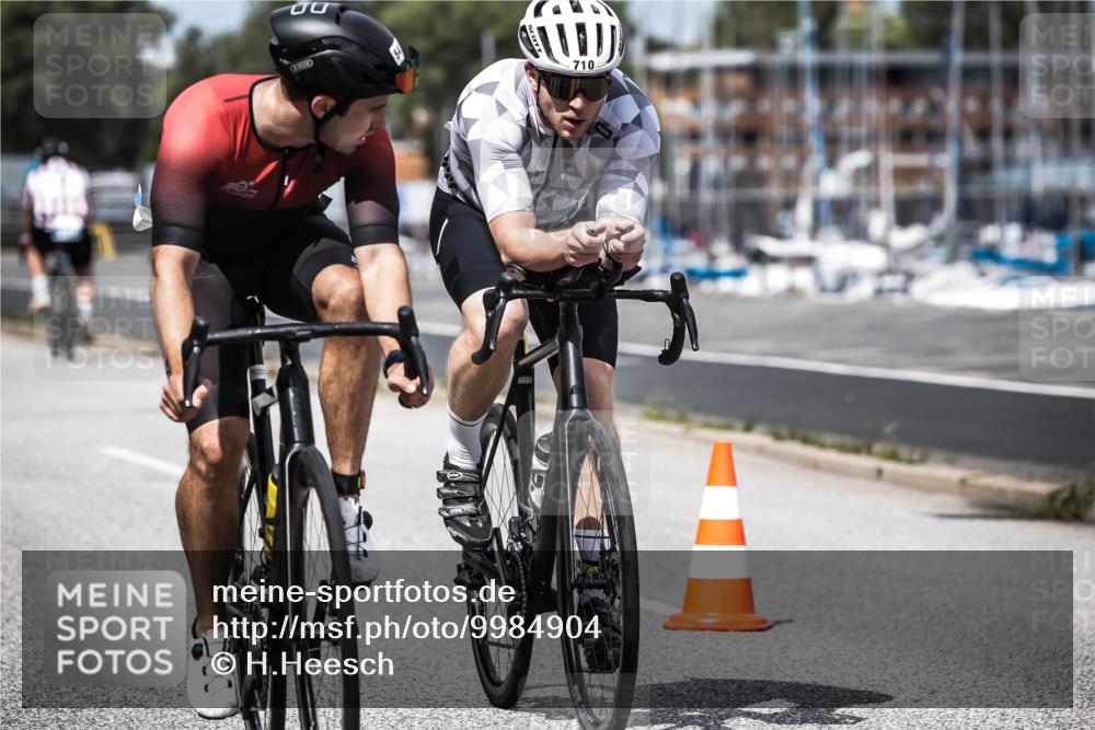 16.08.2026 - KN Förde Triathlon 2026 H.Heesch http://msf.ph/oto/9984904 16.08.2026 13:01:38 Radfahren 541, 575, 606, 703, 710 meine-sportfotos.de