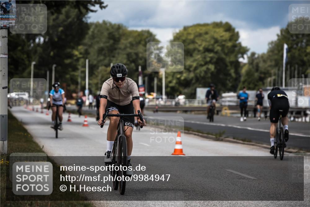 16.08.2026 - KN Förde Triathlon 2026 H.Heesch http://msf.ph/oto/9984947 16.08.2026 13:01:56 Radfahren 532, 719, 730, 731, 738 meine-sportfotos.de