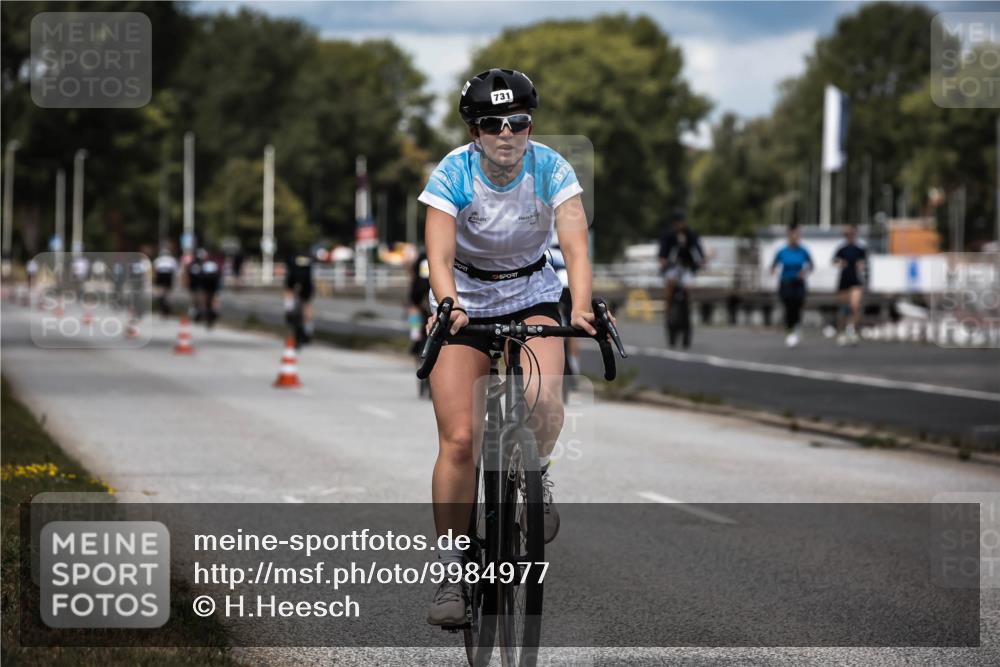 16.08.2026 - KN Förde Triathlon 2026 H.Heesch http://msf.ph/oto/9984977 16.08.2026 13:02:00 Radfahren 717, 730, 731 meine-sportfotos.de