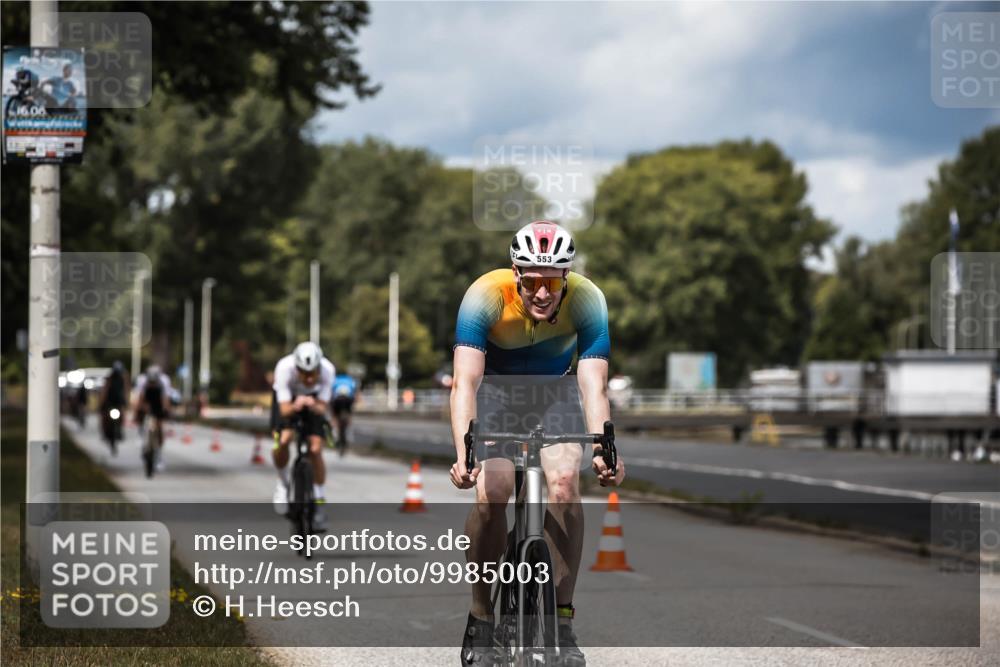 16.08.2026 - KN Förde Triathlon 2026 H.Heesch http://msf.ph/oto/9985003 16.08.2026 13:02:18 Radfahren 553, 555, 558, 732 meine-sportfotos.de