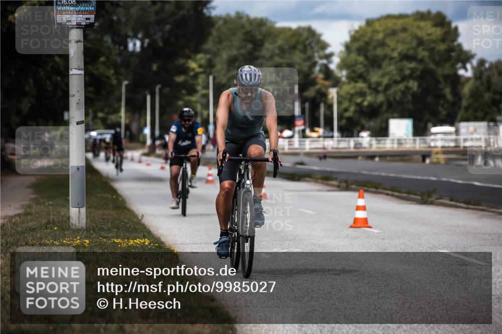 16.08.2026 - KN Förde Triathlon 2026 H.Heesch http://msf.ph/oto/9985027 16.08.2026 13:02:28 Radfahren 506, 604, 705, 708 meine-sportfotos.de