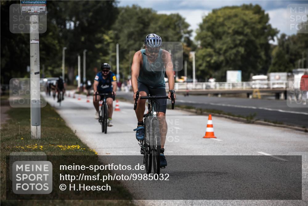 16.08.2026 - KN Förde Triathlon 2026 H.Heesch http://msf.ph/oto/9985032 16.08.2026 13:02:28 Radfahren 506, 604, 705, 708 meine-sportfotos.de