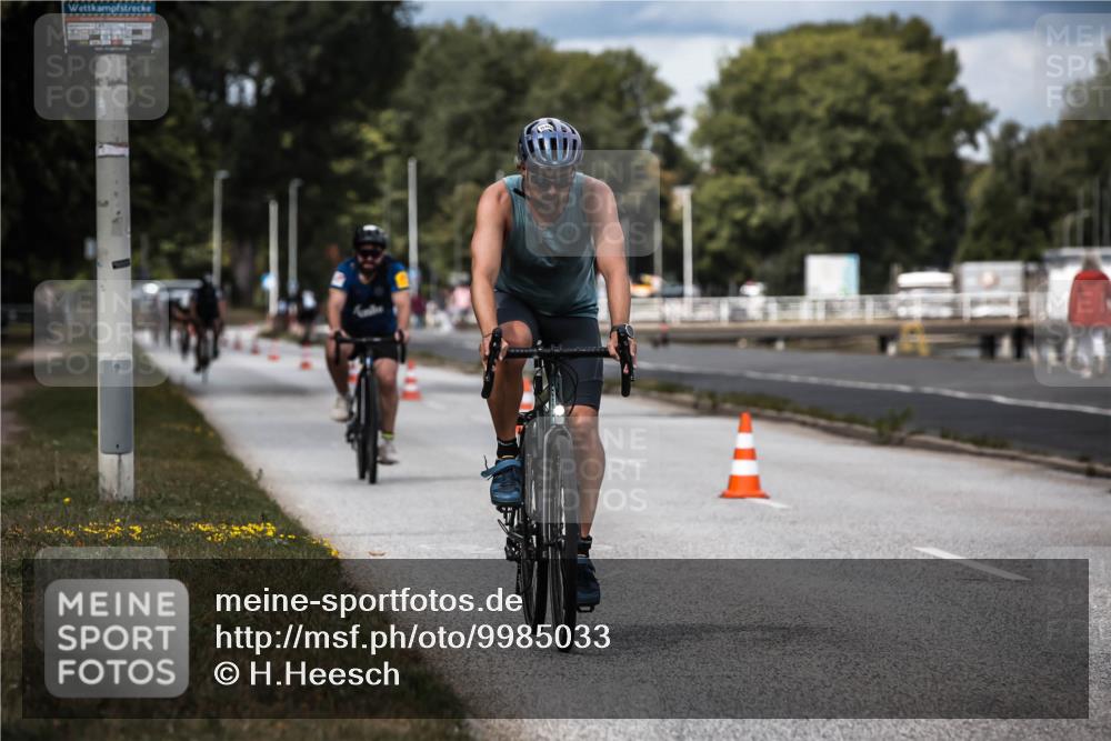 16.08.2026 - KN Förde Triathlon 2026 H.Heesch http://msf.ph/oto/9985033 16.08.2026 13:02:28 Radfahren 506, 604, 705, 708 meine-sportfotos.de
