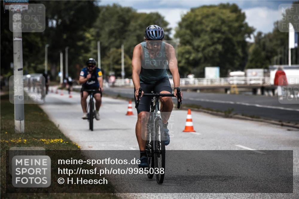 16.08.2026 - KN Förde Triathlon 2026 H.Heesch http://msf.ph/oto/9985038 16.08.2026 13:02:29 Radfahren 506, 604, 705, 708 meine-sportfotos.de