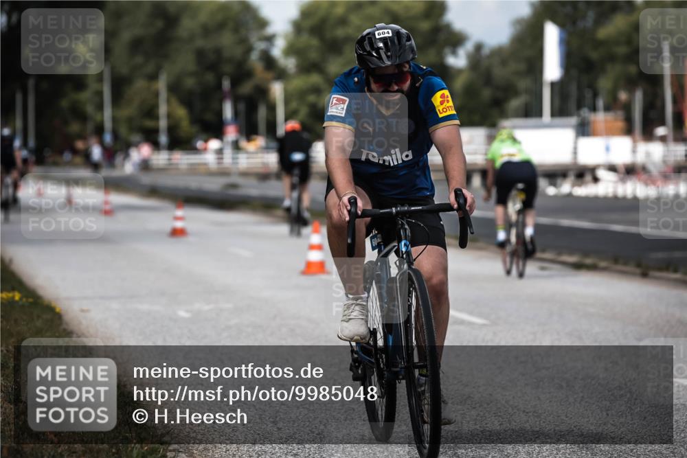 16.08.2026 - KN Förde Triathlon 2026 H.Heesch http://msf.ph/oto/9985048 16.08.2026 13:02:32 Radfahren 506, 604, 705, 708 meine-sportfotos.de