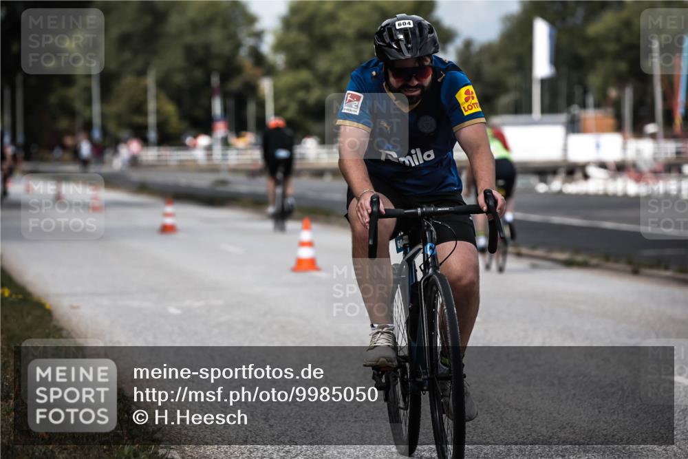 16.08.2026 - KN Förde Triathlon 2026 H.Heesch http://msf.ph/oto/9985050 16.08.2026 13:02:32 Radfahren 506, 604, 705, 708 meine-sportfotos.de