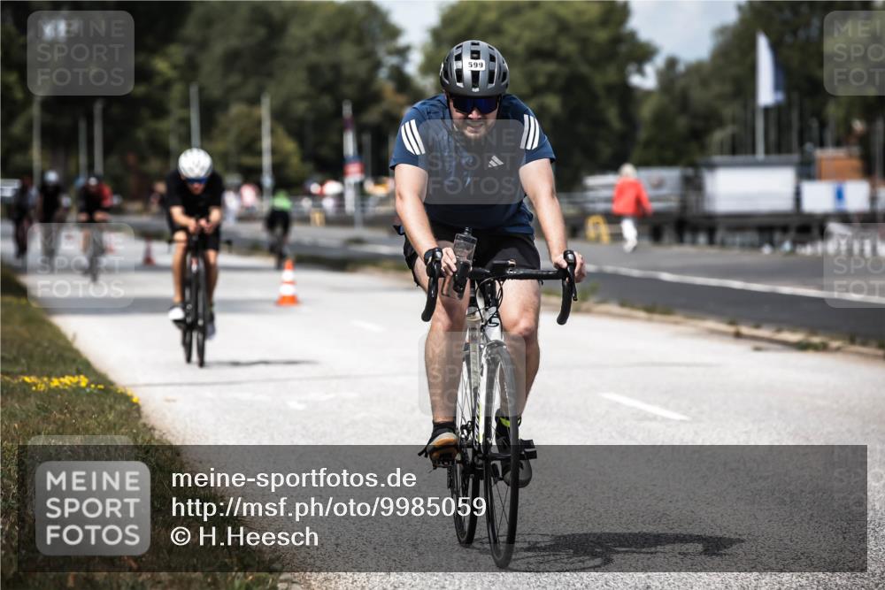 16.08.2026 - KN Förde Triathlon 2026 H.Heesch http://msf.ph/oto/9985059 16.08.2026 13:02:38 Radfahren 502, 505, 557, 599, 707 meine-sportfotos.de