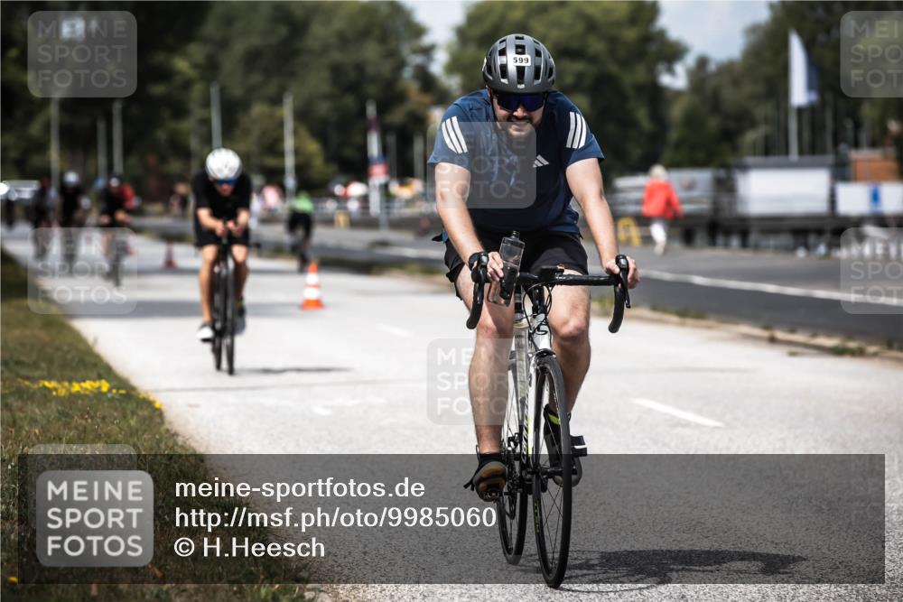 16.08.2026 - KN Förde Triathlon 2026 H.Heesch http://msf.ph/oto/9985060 16.08.2026 13:02:38 Radfahren 502, 505, 557, 599, 707 meine-sportfotos.de
