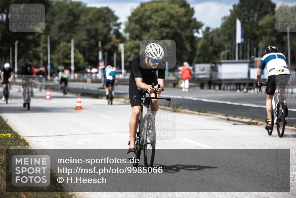 16.08.2026 - KN Förde Triathlon 2026 H.Heesch http://msf.ph/oto/9985066 16.08.2026 13:02:39 Radfahren 502, 505, 557, 599, 707 meine-sportfotos.de