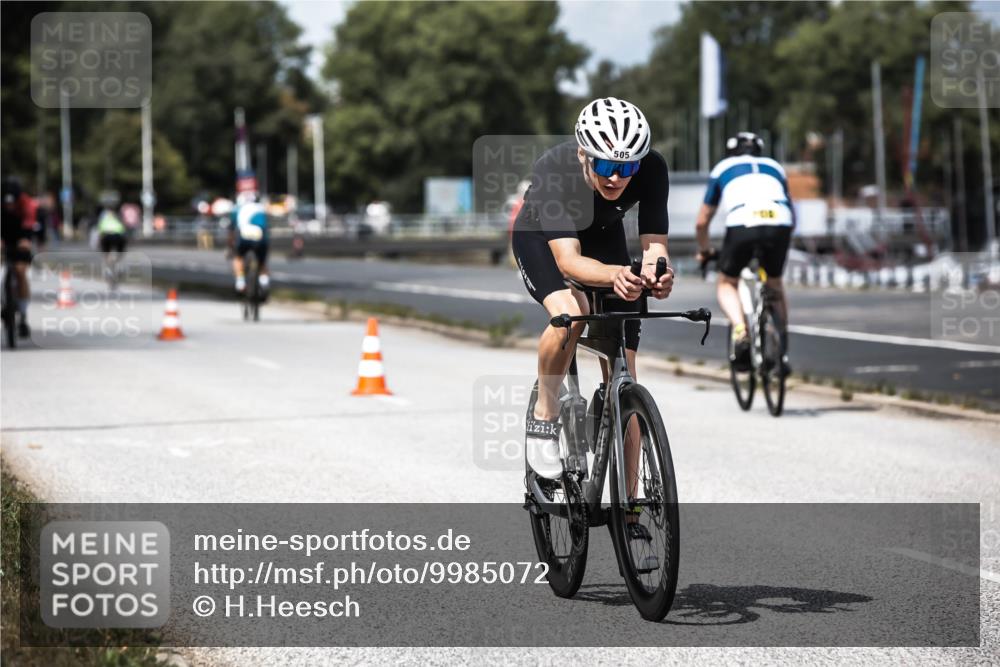 16.08.2026 - KN Förde Triathlon 2026 H.Heesch http://msf.ph/oto/9985072 16.08.2026 13:02:39 Radfahren 502, 505, 557, 599, 707 meine-sportfotos.de