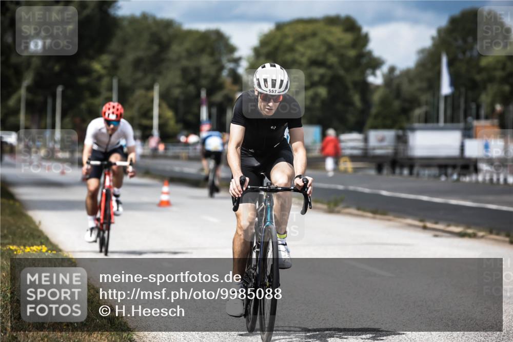 16.08.2026 - KN Förde Triathlon 2026 H.Heesch http://msf.ph/oto/9985088 16.08.2026 13:02:43 Radfahren 502, 557, 701, 707 meine-sportfotos.de