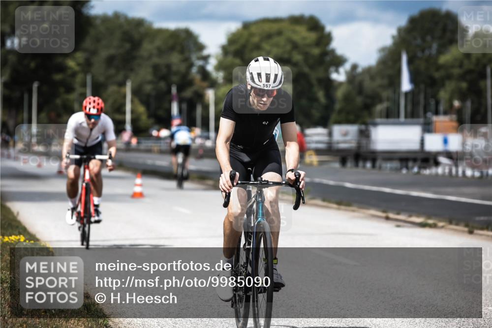 16.08.2026 - KN Förde Triathlon 2026 H.Heesch http://msf.ph/oto/9985090 16.08.2026 13:02:43 Radfahren 502, 557, 701, 707 meine-sportfotos.de