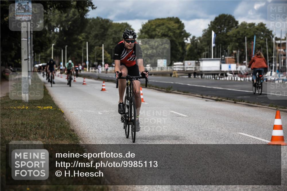 16.08.2026 - KN Förde Triathlon 2026 H.Heesch http://msf.ph/oto/9985113 16.08.2026 13:02:59 Radfahren 508, 512, 587, 702, 736 meine-sportfotos.de