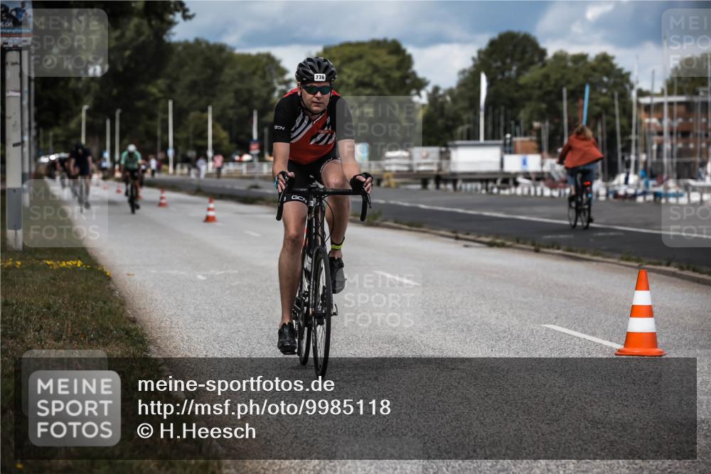 16.08.2026 - KN Förde Triathlon 2026 H.Heesch http://msf.ph/oto/9985118 16.08.2026 13:03:00 Radfahren 512, 587, 702, 736 meine-sportfotos.de