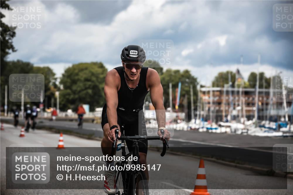 16.08.2026 - KN Förde Triathlon 2026 H.Heesch http://msf.ph/oto/9985147 16.08.2026 13:03:08 Radfahren 577, 588, 609, 747 meine-sportfotos.de