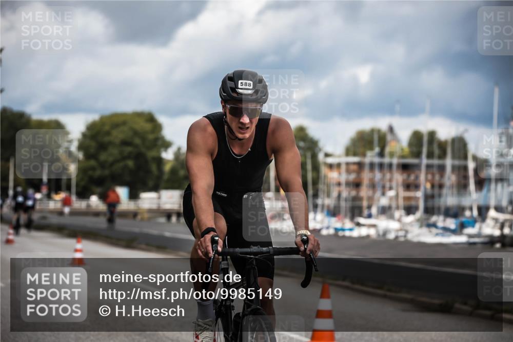 16.08.2026 - KN Förde Triathlon 2026 H.Heesch http://msf.ph/oto/9985149 16.08.2026 13:03:08 Radfahren 577, 588, 609, 747 meine-sportfotos.de