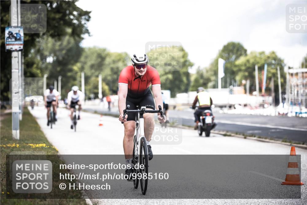 16.08.2026 - KN Förde Triathlon 2026 H.Heesch http://msf.ph/oto/9985160 16.08.2026 13:03:18 Radfahren 533, 538, 544, 556, 706 meine-sportfotos.de