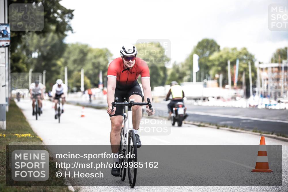 16.08.2026 - KN Förde Triathlon 2026 H.Heesch http://msf.ph/oto/9985162 16.08.2026 13:03:18 Radfahren 533, 538, 544, 556, 706 meine-sportfotos.de