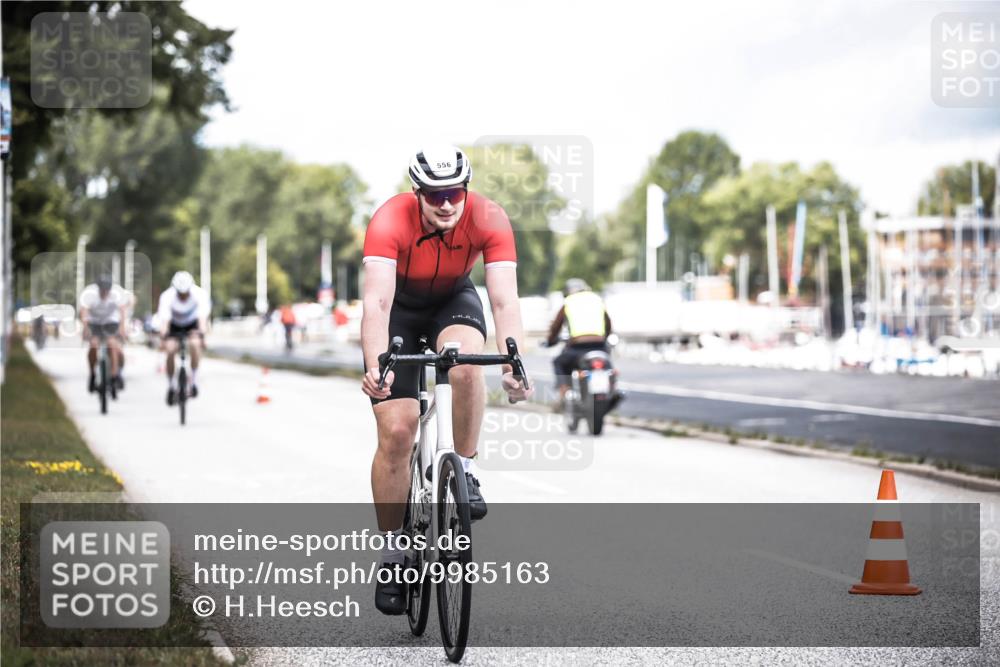 16.08.2026 - KN Förde Triathlon 2026 H.Heesch http://msf.ph/oto/9985163 16.08.2026 13:03:18 Radfahren 533, 538, 544, 556, 706 meine-sportfotos.de