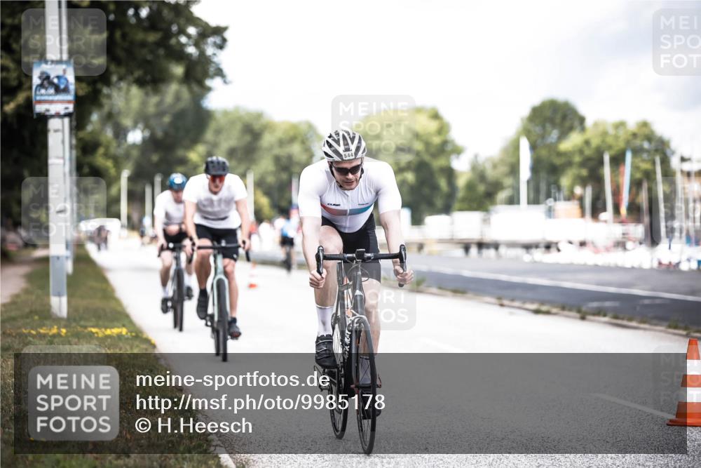 16.08.2026 - KN Förde Triathlon 2026 H.Heesch http://msf.ph/oto/9985178 16.08.2026 13:03:21 Radfahren 533, 538, 544, 556, 569 meine-sportfotos.de