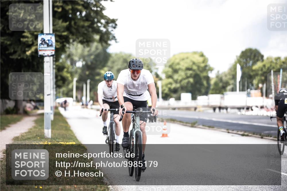 16.08.2026 - KN Förde Triathlon 2026 H.Heesch http://msf.ph/oto/9985179 16.08.2026 13:03:22 Radfahren 533, 538, 544, 569 meine-sportfotos.de