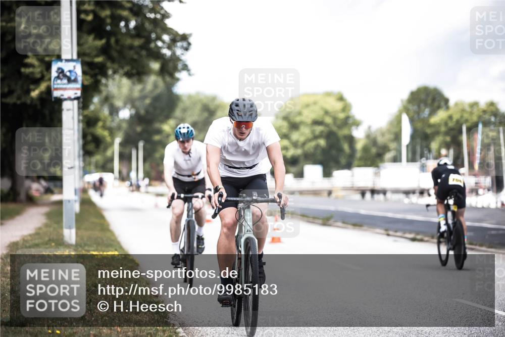 16.08.2026 - KN Förde Triathlon 2026 H.Heesch http://msf.ph/oto/9985183 16.08.2026 13:03:22 Radfahren 533, 538, 544, 569 meine-sportfotos.de