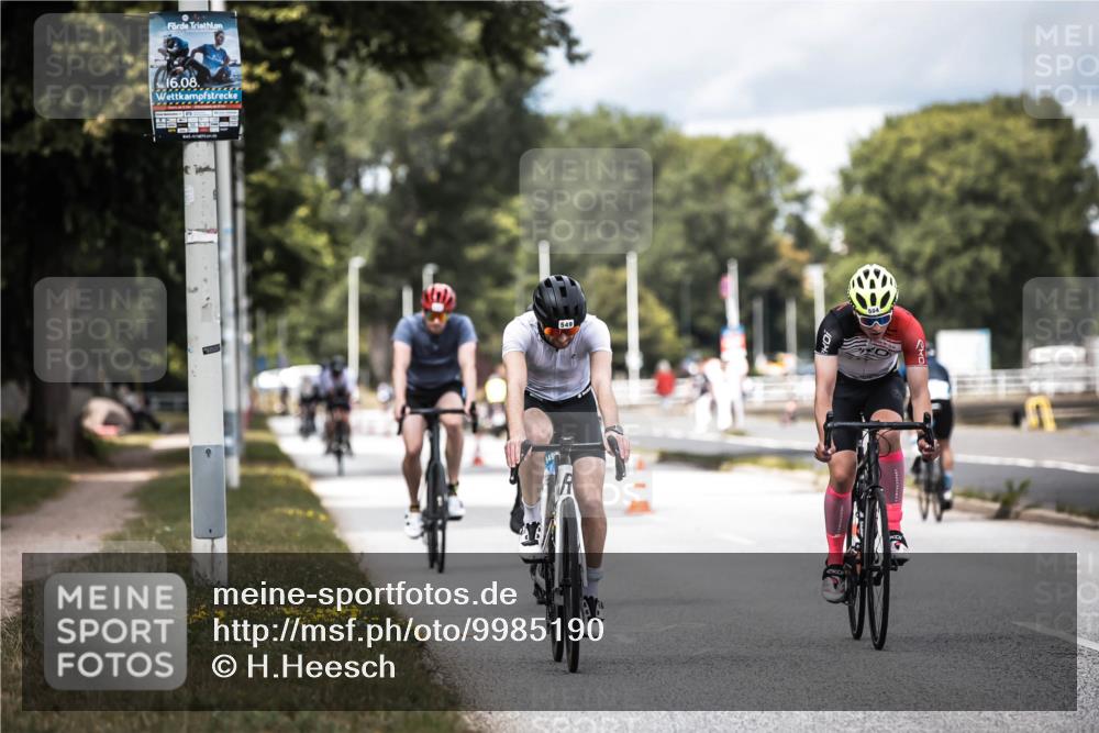 16.08.2026 - KN Förde Triathlon 2026 H.Heesch http://msf.ph/oto/9985190 16.08.2026 13:03:34 Radfahren 504, 517, 518, 523, 531, 535, 549, 568, 573, 574 meine-sportfotos.de