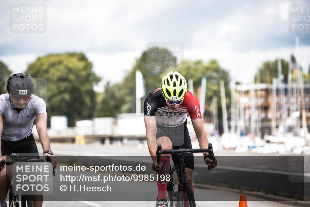 16.08.2026 - KN Förde Triathlon 2026 H.Heesch http://msf.ph/oto/9985198 16.08.2026 13:03:35 Radfahren 504, 517, 518, 523, 531, 535, 549, 568, 573, 574 meine-sportfotos.de