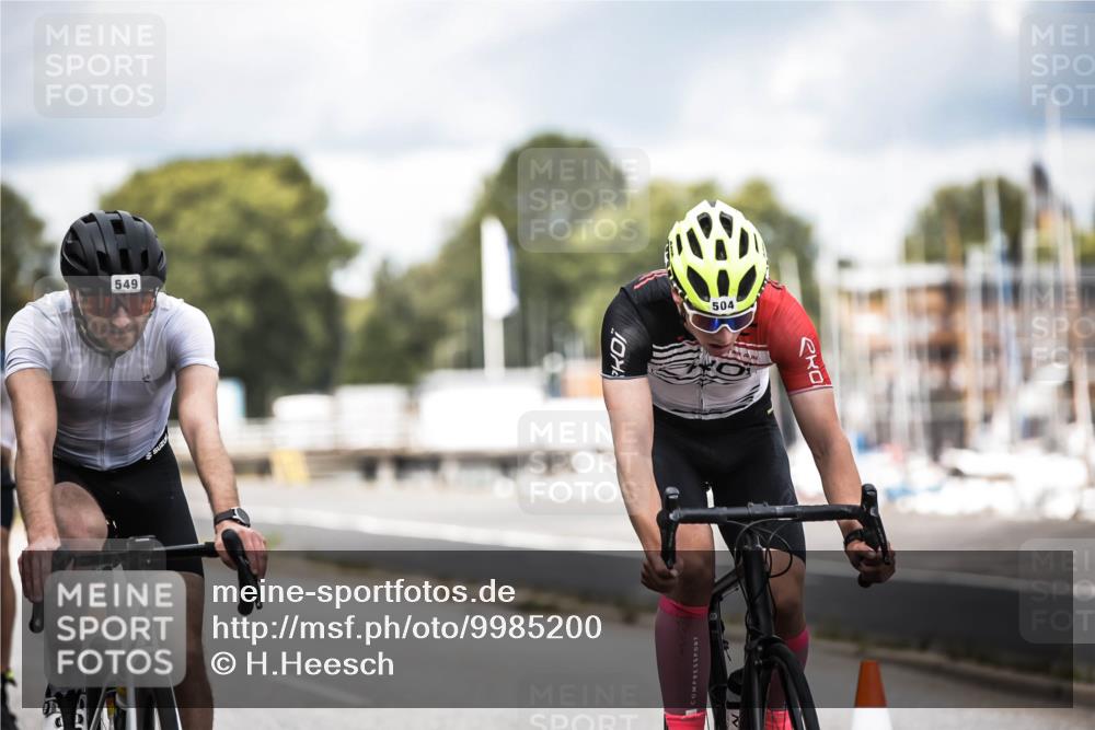 16.08.2026 - KN Förde Triathlon 2026 H.Heesch http://msf.ph/oto/9985200 16.08.2026 13:03:35 Radfahren 504, 517, 518, 523, 531, 535, 549, 568, 573, 574 meine-sportfotos.de