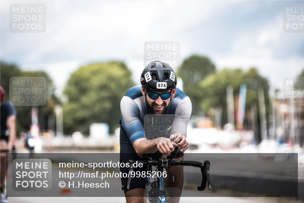 16.08.2026 - KN Förde Triathlon 2026 H.Heesch http://msf.ph/oto/9985206 16.08.2026 13:03:36 Radfahren 504, 518, 523, 531, 535, 548, 549, 573, 574 meine-sportfotos.de