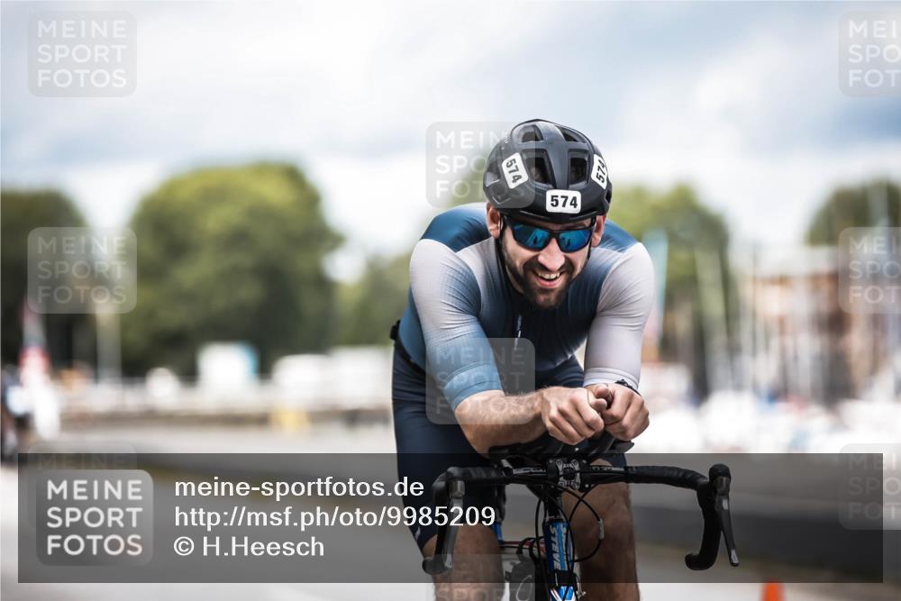 16.08.2026 - KN Förde Triathlon 2026 H.Heesch http://msf.ph/oto/9985209 16.08.2026 13:03:36 Radfahren 504, 518, 523, 531, 535, 548, 549, 573, 574 meine-sportfotos.de