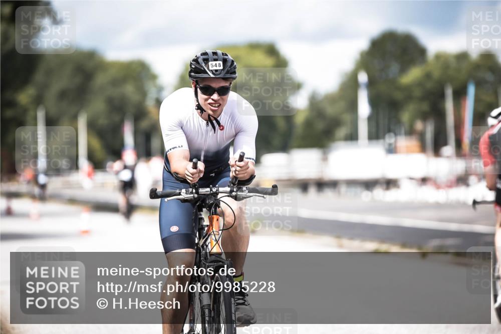 16.08.2026 - KN Förde Triathlon 2026 H.Heesch http://msf.ph/oto/9985228 16.08.2026 13:03:41 Radfahren 535, 546, 548, 567, 585, 734 meine-sportfotos.de