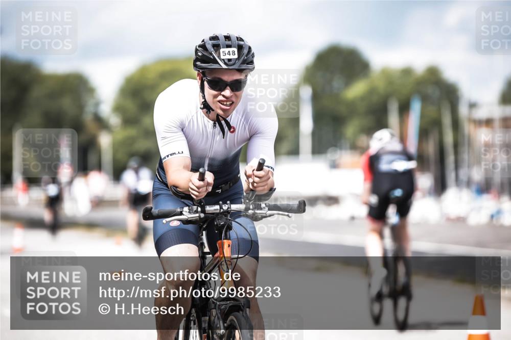 16.08.2026 - KN Förde Triathlon 2026 H.Heesch http://msf.ph/oto/9985233 16.08.2026 13:03:41 Radfahren 535, 546, 548, 567, 585, 734 meine-sportfotos.de