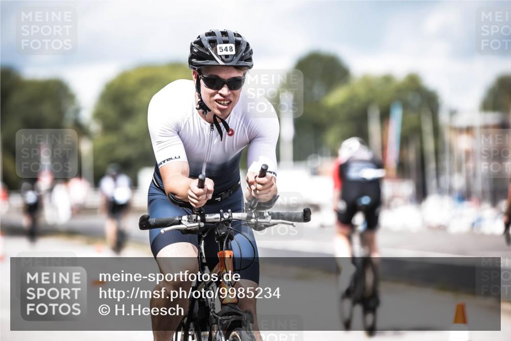 16.08.2026 - KN Förde Triathlon 2026 H.Heesch http://msf.ph/oto/9985234 16.08.2026 13:03:41 Radfahren 535, 546, 548, 567, 585, 734 meine-sportfotos.de