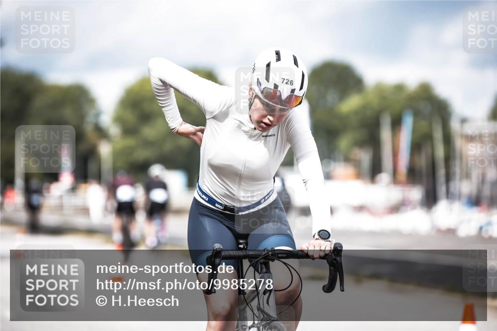 16.08.2026 - KN Förde Triathlon 2026 H.Heesch http://msf.ph/oto/9985278 16.08.2026 13:03:51 Radfahren 561, 580, 726 meine-sportfotos.de