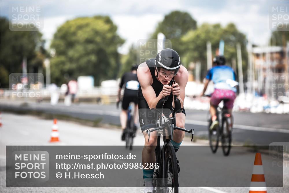 16.08.2026 - KN Förde Triathlon 2026 H.Heesch http://msf.ph/oto/9985286 16.08.2026 13:03:58 Radfahren 503, 539, 719, 733 meine-sportfotos.de