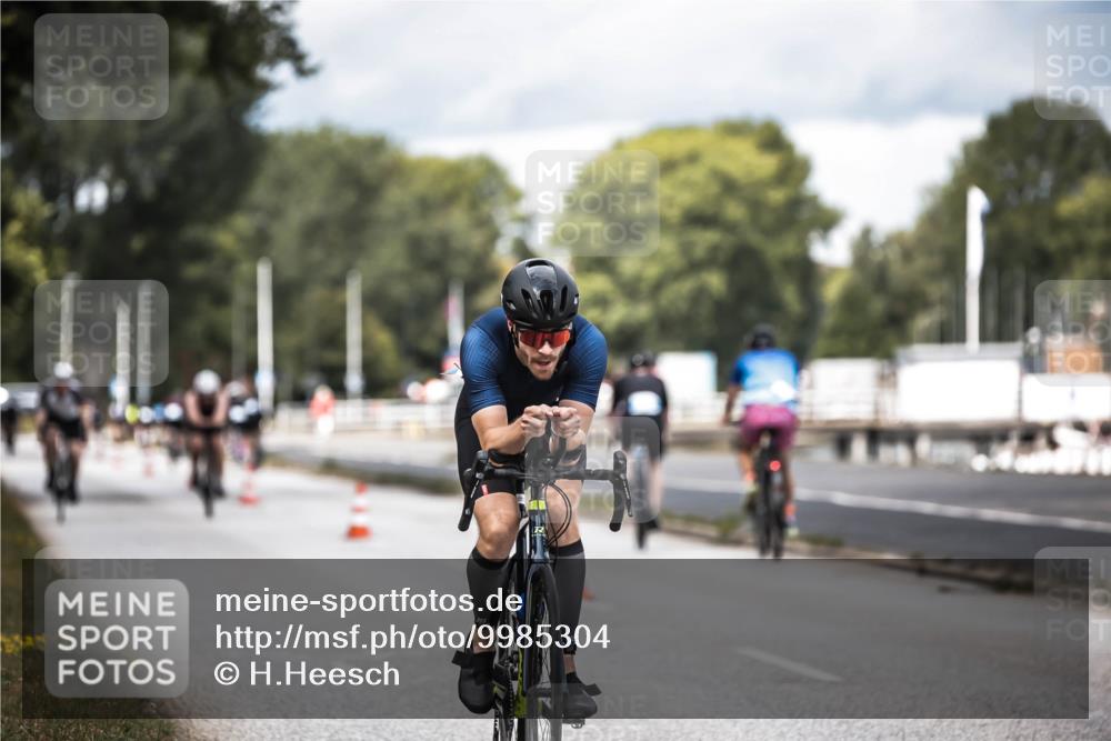 16.08.2026 - KN Förde Triathlon 2026 H.Heesch http://msf.ph/oto/9985304 16.08.2026 13:04:00 Radfahren 503, 539, 608, 703, 719, 733 meine-sportfotos.de